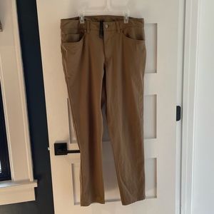 Lululemon Men’s ABC Pants